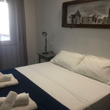 Aquamarina Rooms Термолі Екстер'єр фото